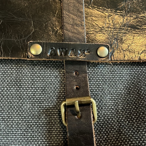 AWAX black leather and canvas purse cross body messenger bag - Picture 3 of 5